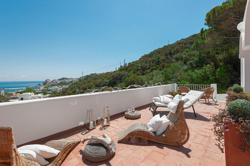Hotel Chiaia Di Luna Ponza Exterior foto